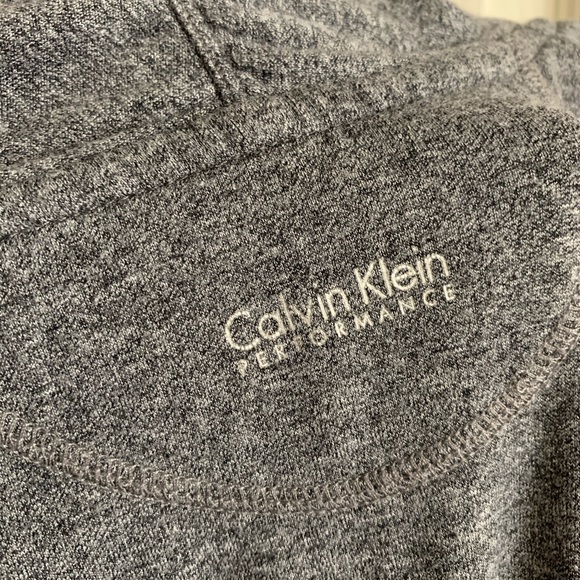 Flowy Grey Calvin Klein Performance Cardigan/Vest - Picture 4 of 4